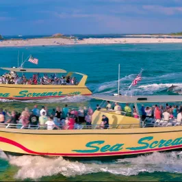 a small boat in a body of water